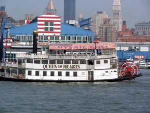 Waterways Boat Cruise NYC (around Manhattan island) 189.JPG